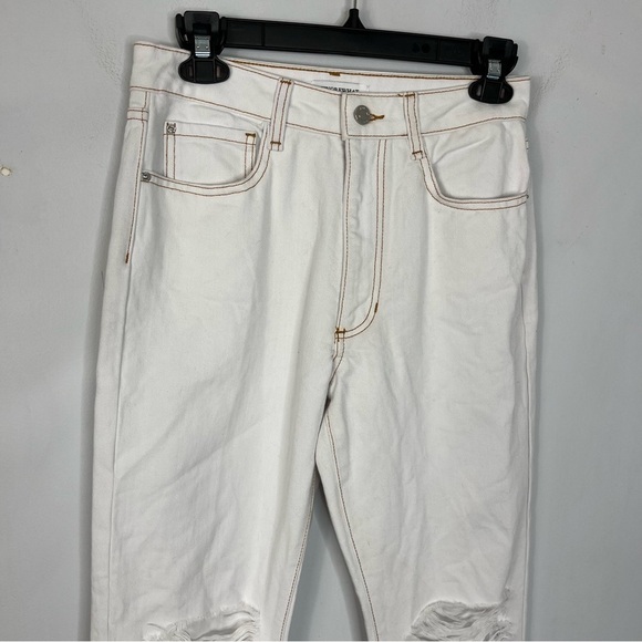WeWoreWhat Size 27 Wide Leg White Distressed Dad Jeans - Picture 8 of 8